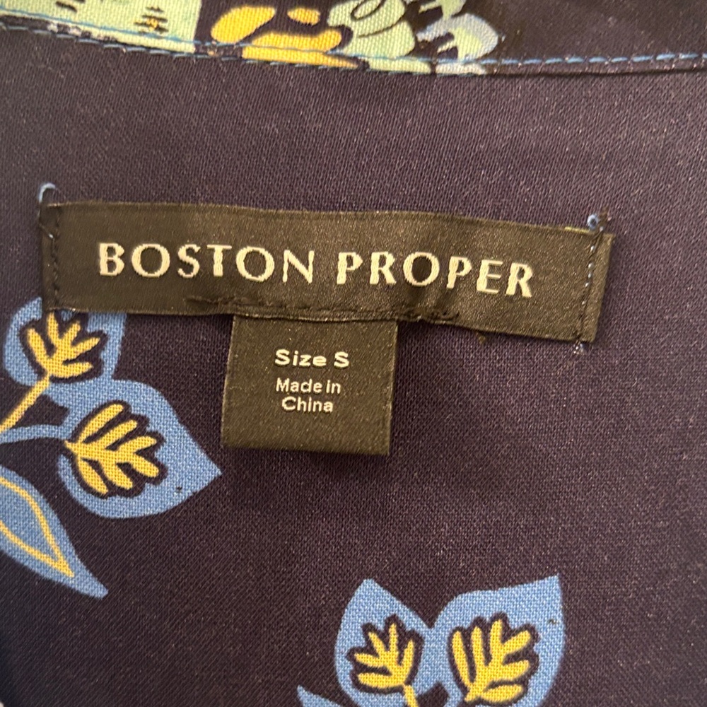 Boston Proper Blue Floral Blouse - Picture 2 of 3
